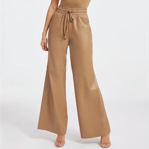 Good American Faux Leather Wide Leg Warm Caramel M